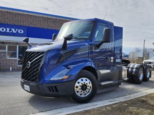 2025 Volvo VNL300 - Image 3